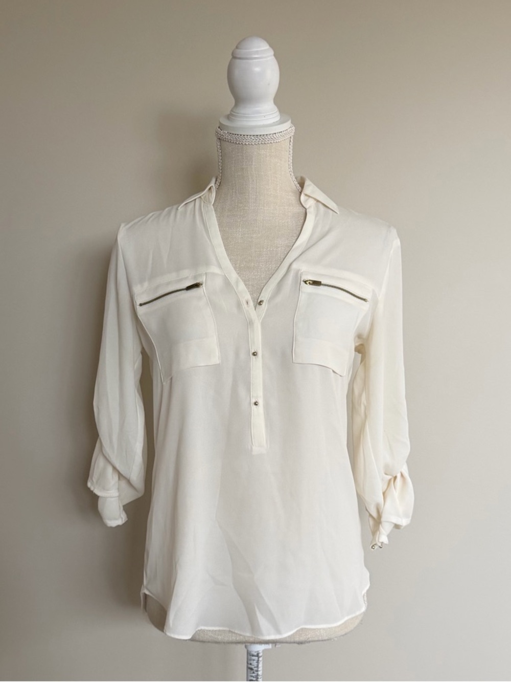 Express Blouse - Picture 3 of 9